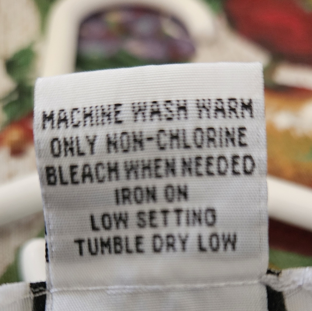 Bon Worth Black and White Patterned Bomber Jacket - Picture 4 of 4